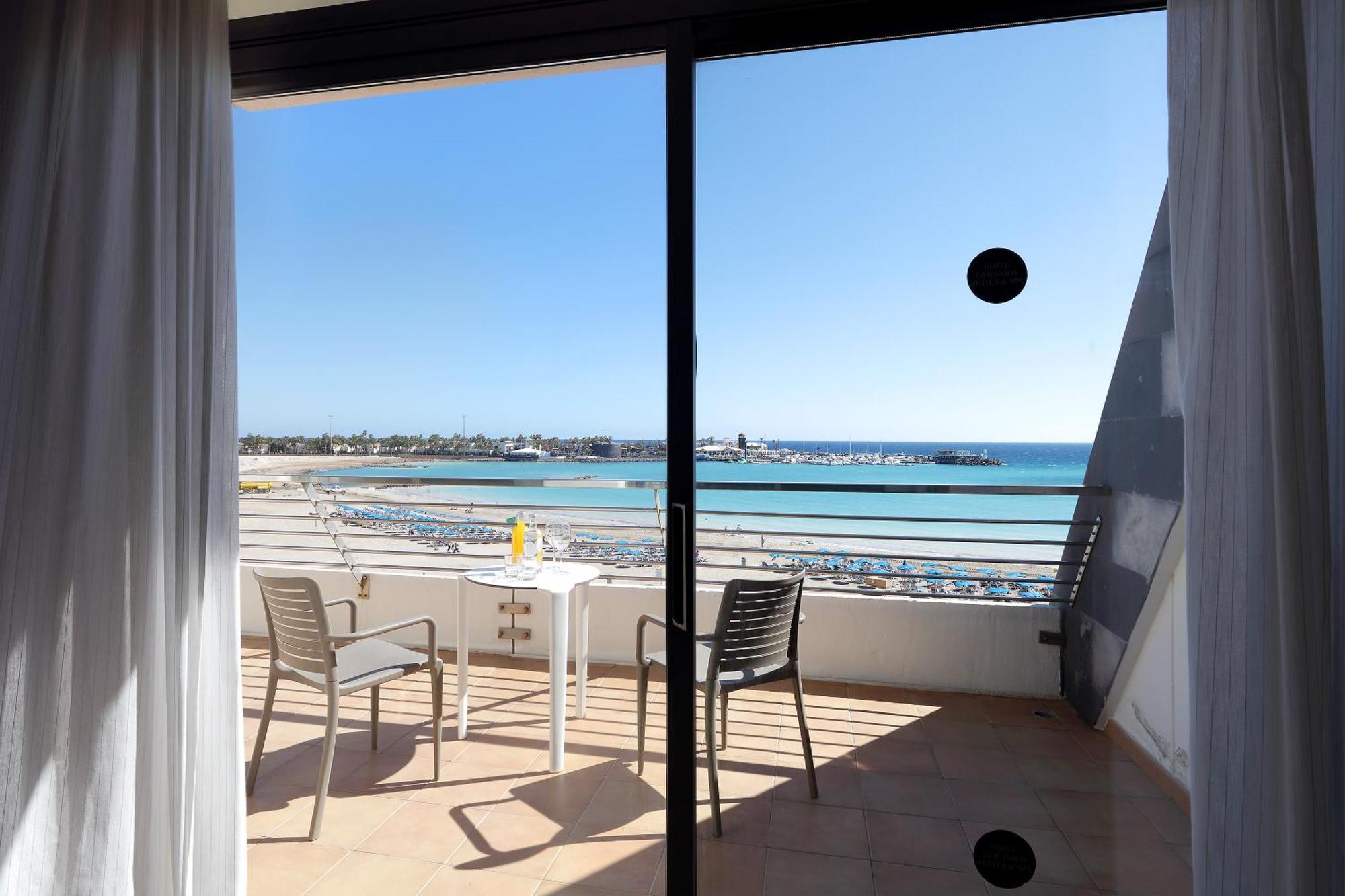 Junior Suite with Premium Sea View